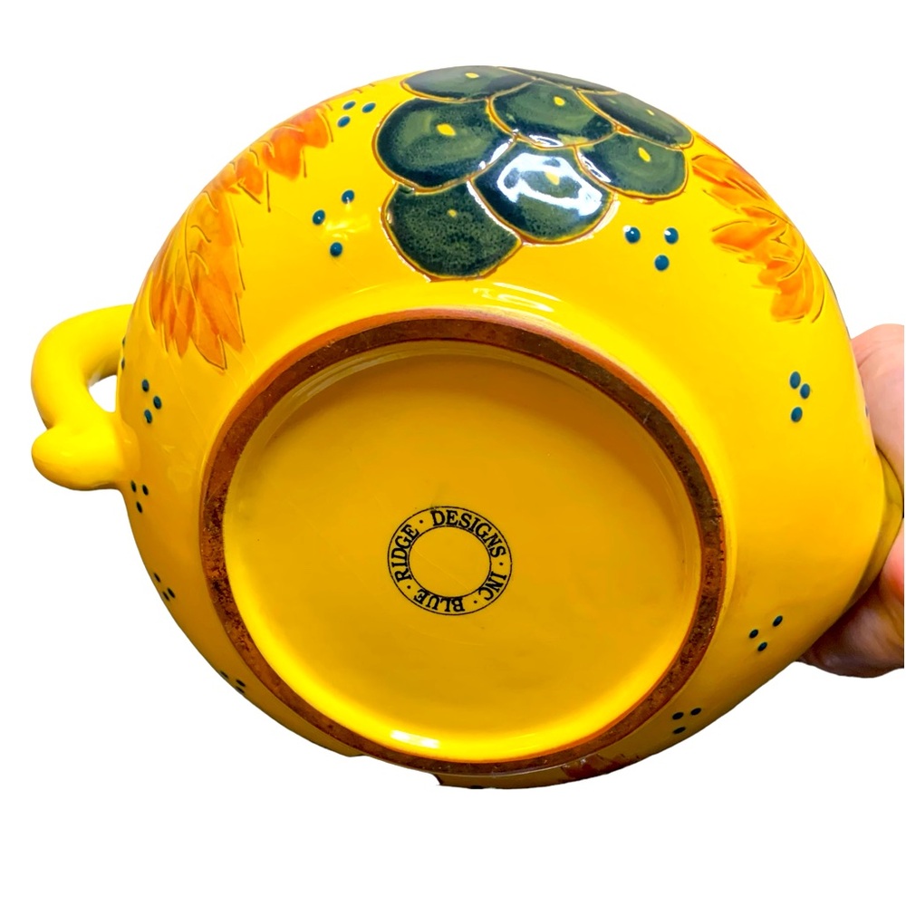 Blue Ridge ceramic teapot - Picture 5 of 5